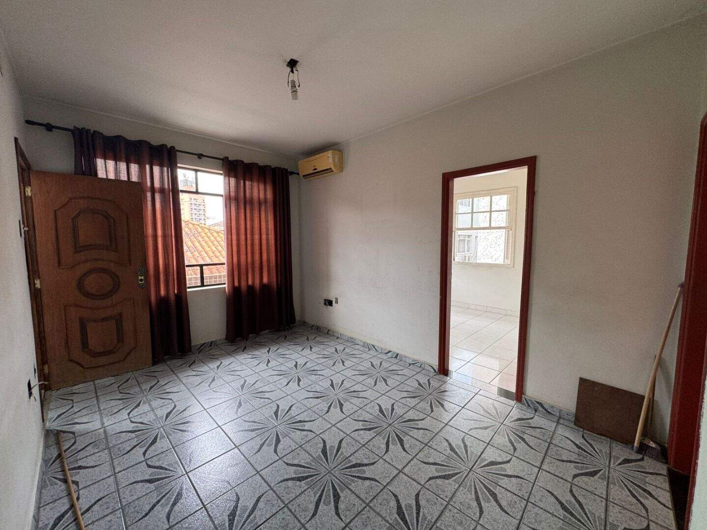 Apartamento à venda no Mirim: 