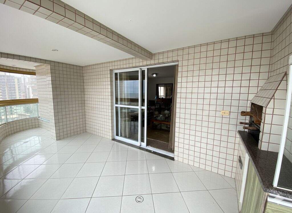 Apartamento à venda no Tupi: 