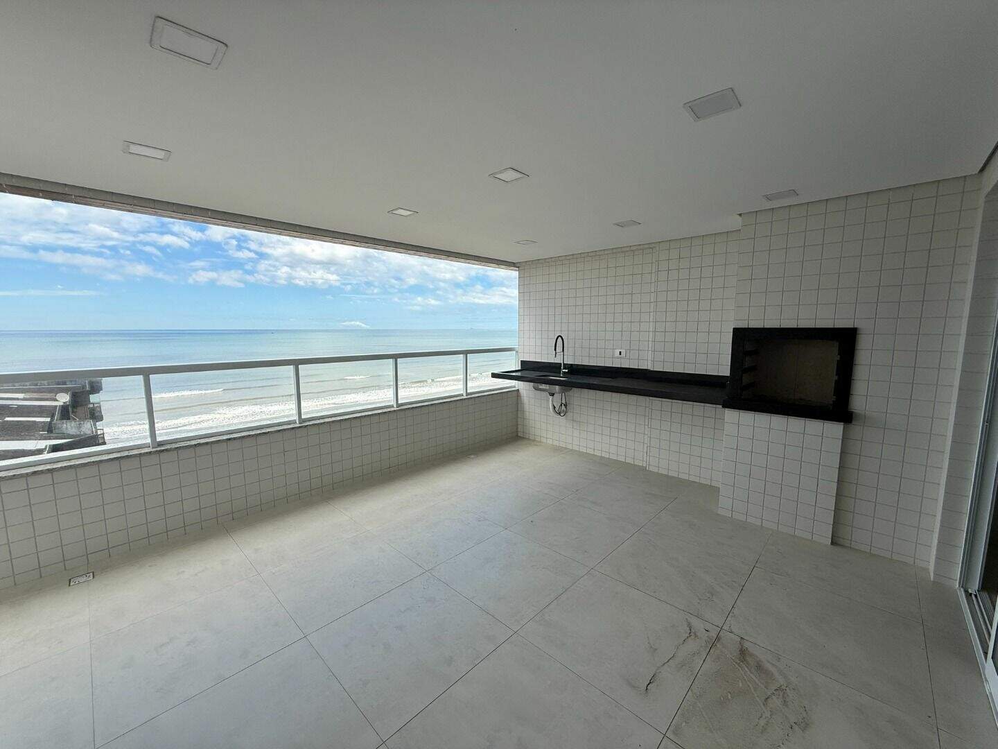 Apartamento à venda no Caiçara: 