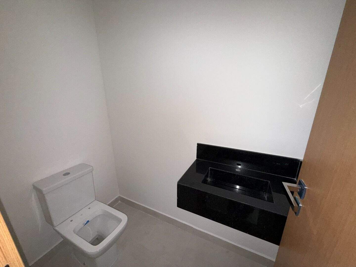Apartamento à venda no Caiçara: 