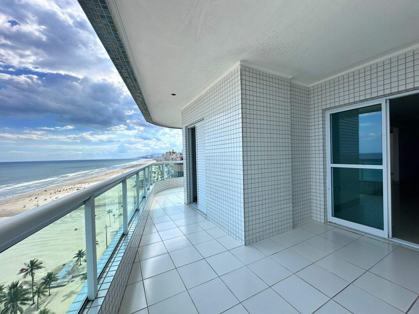 Apartamento à venda no Guilhermina: 