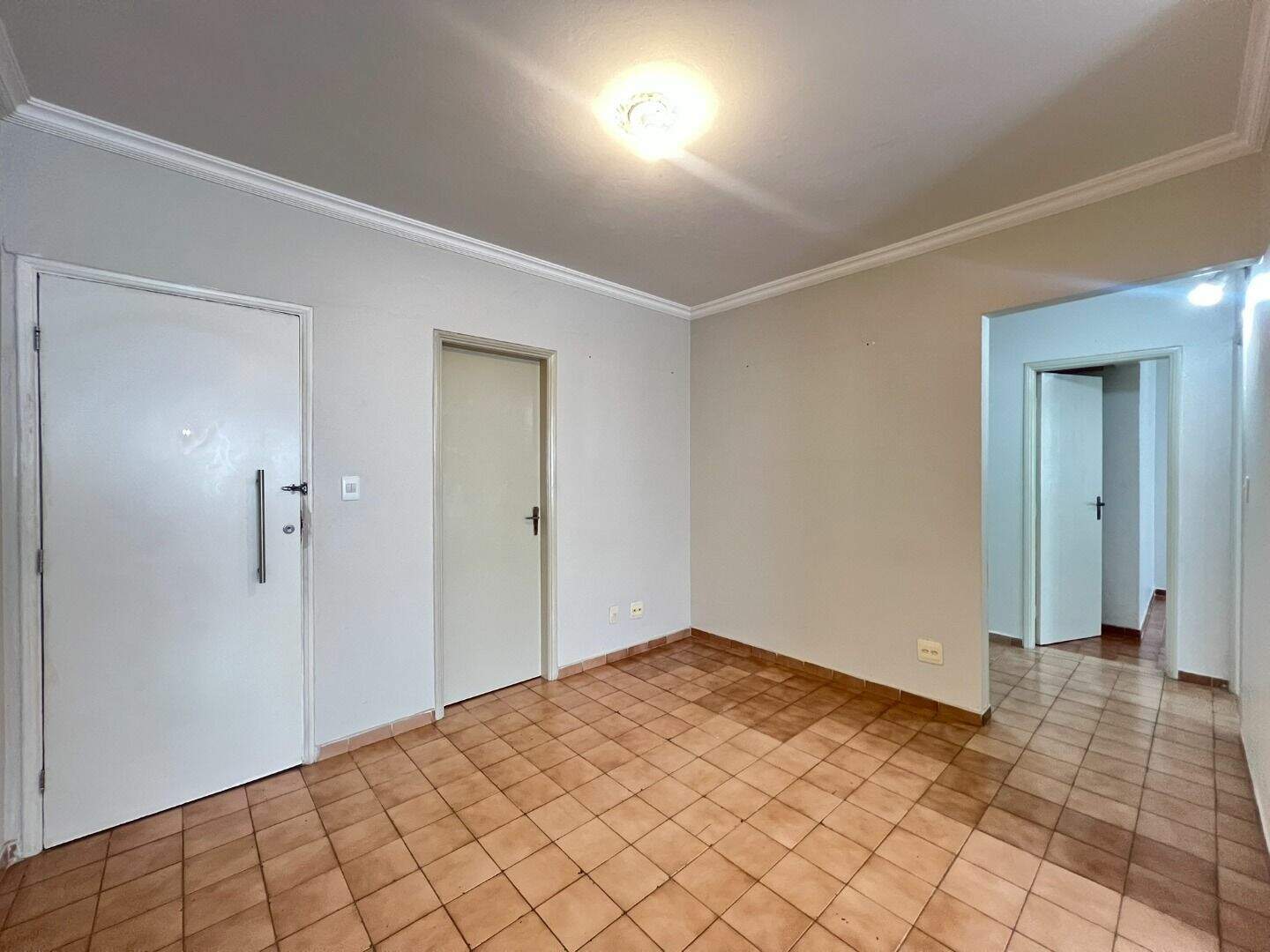 Apartamento à venda no Canto do Forte: 