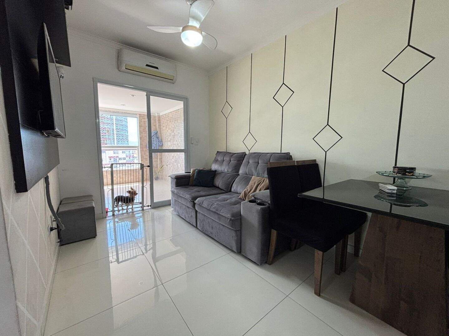 Apartamento à venda no Ocian: 