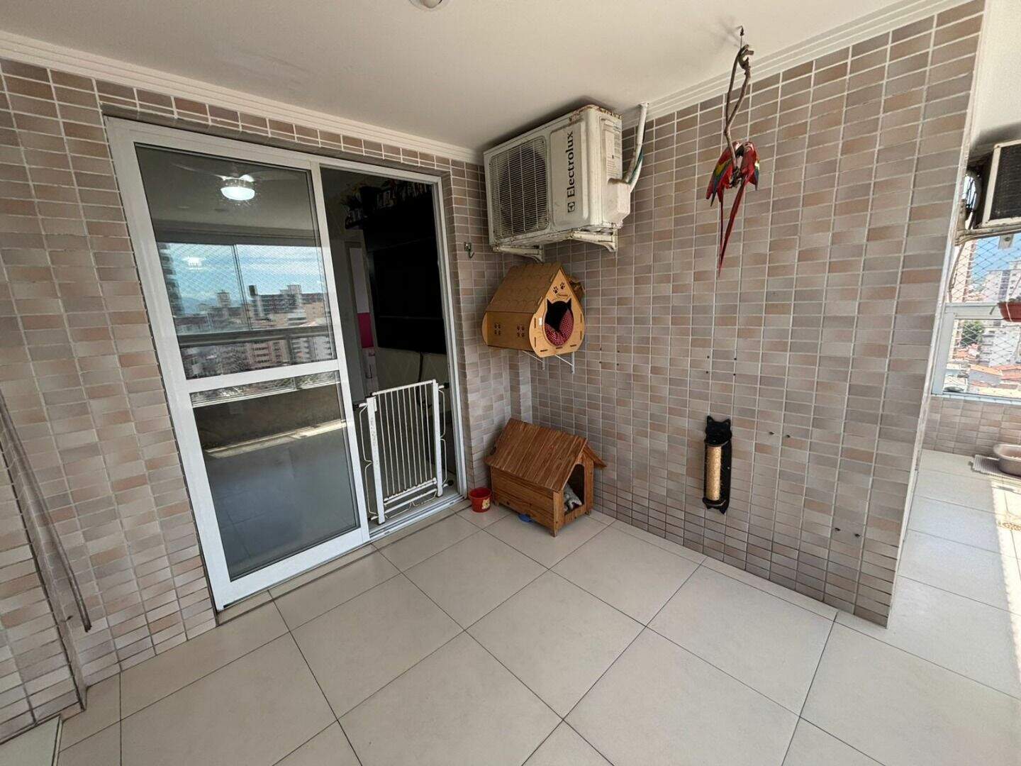 Apartamento à venda no Ocian: 