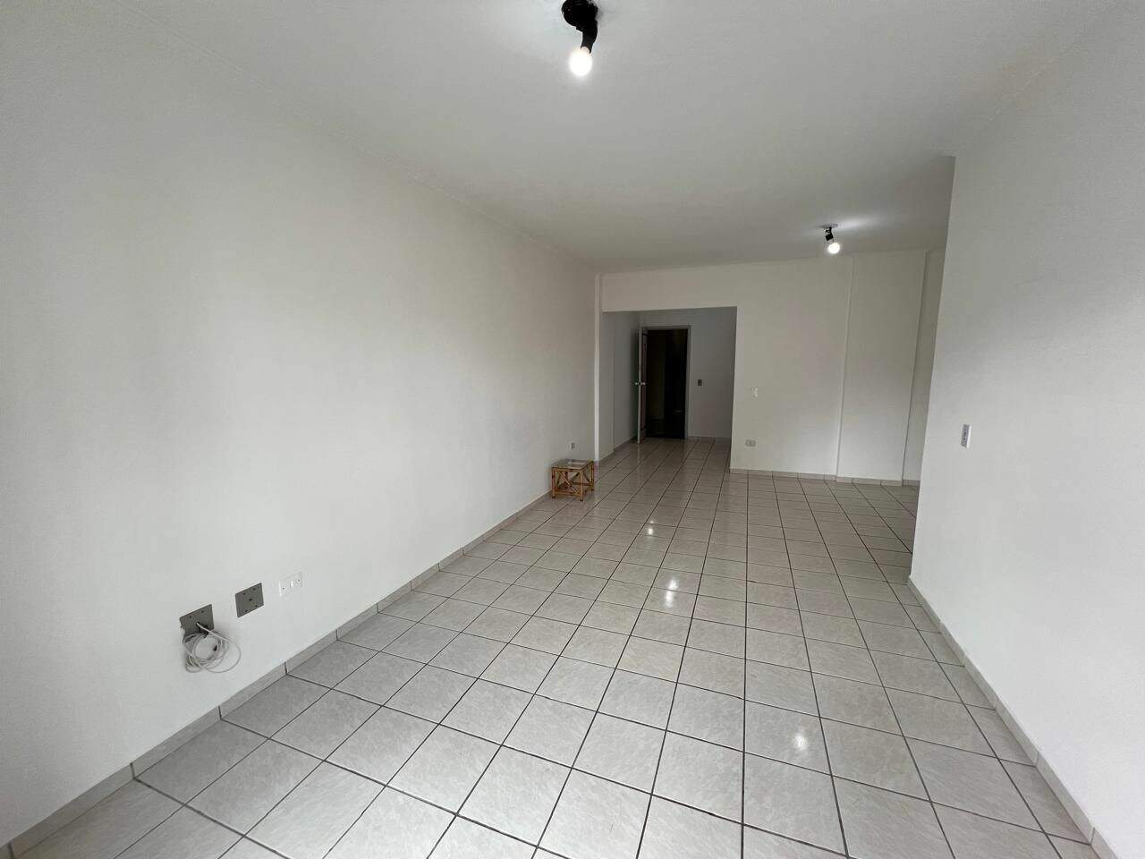 Apartamento à venda no Ocian: 