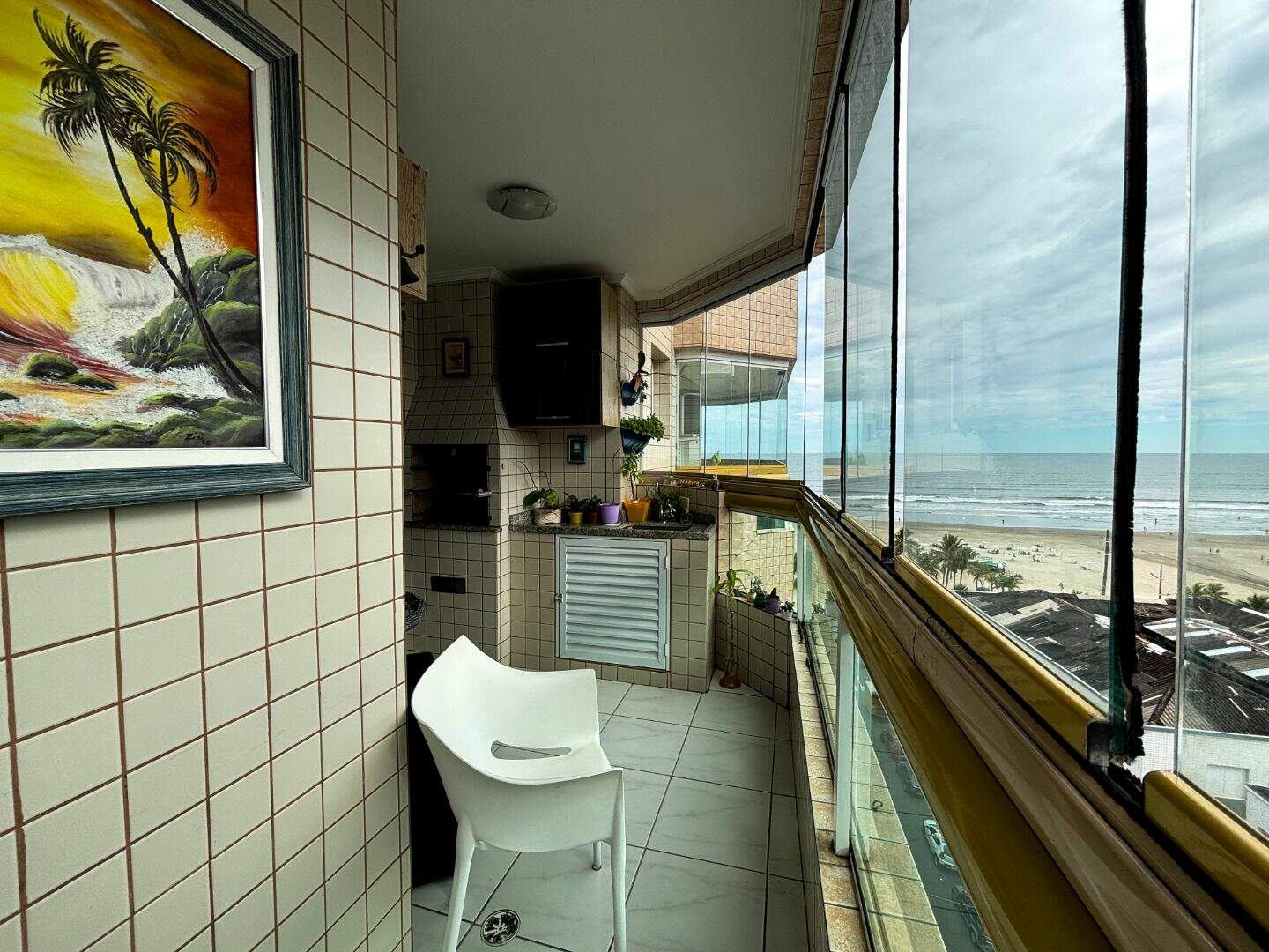 Apartamento à venda no Tupi: 