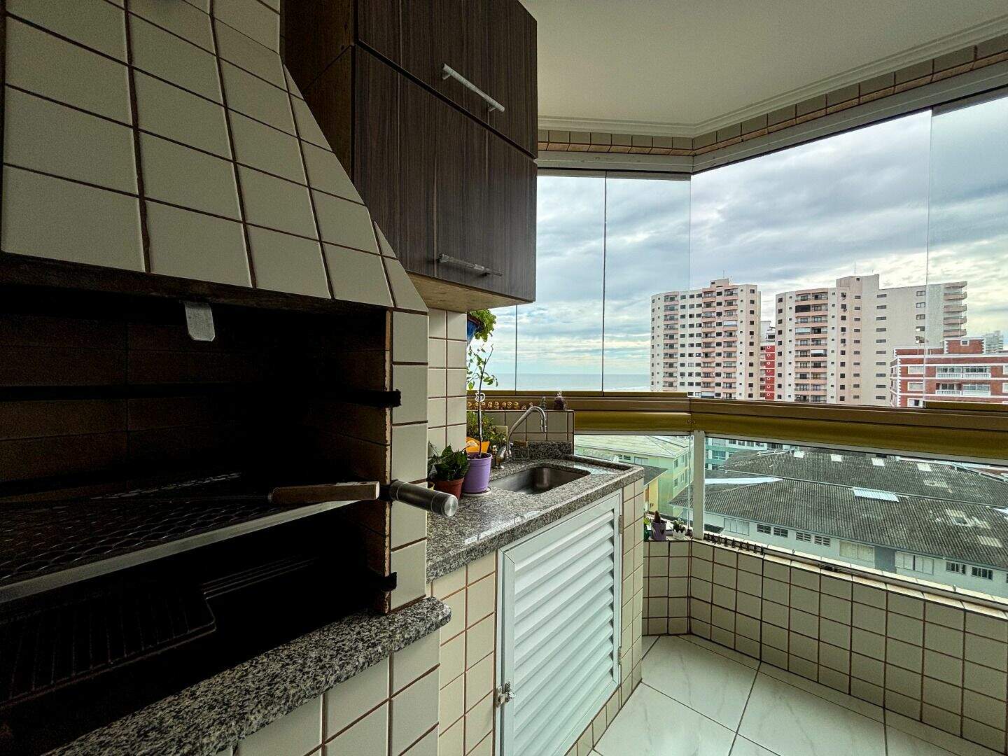 Apartamento à venda no Tupi: 