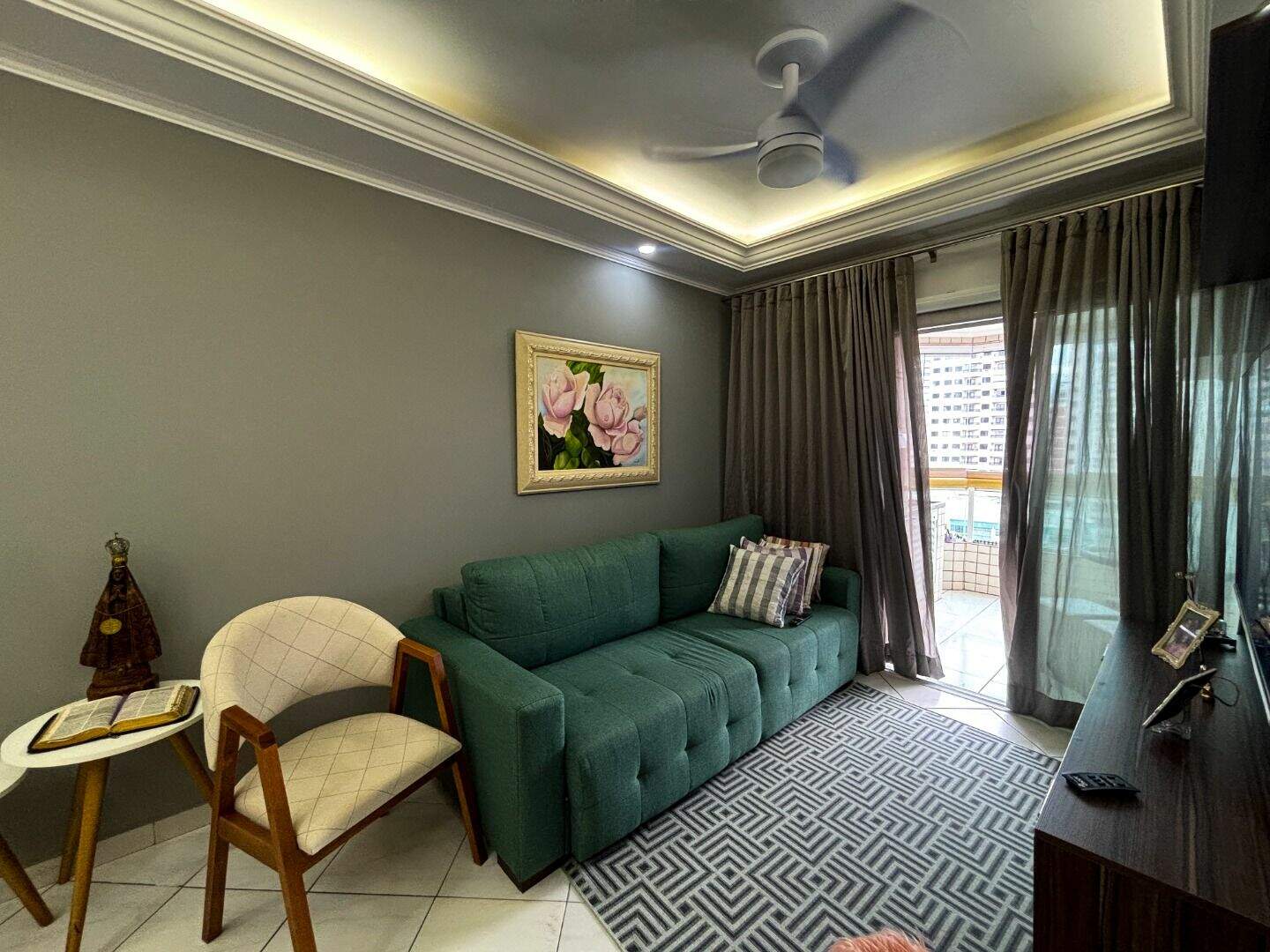 Apartamento à venda no Tupi: 