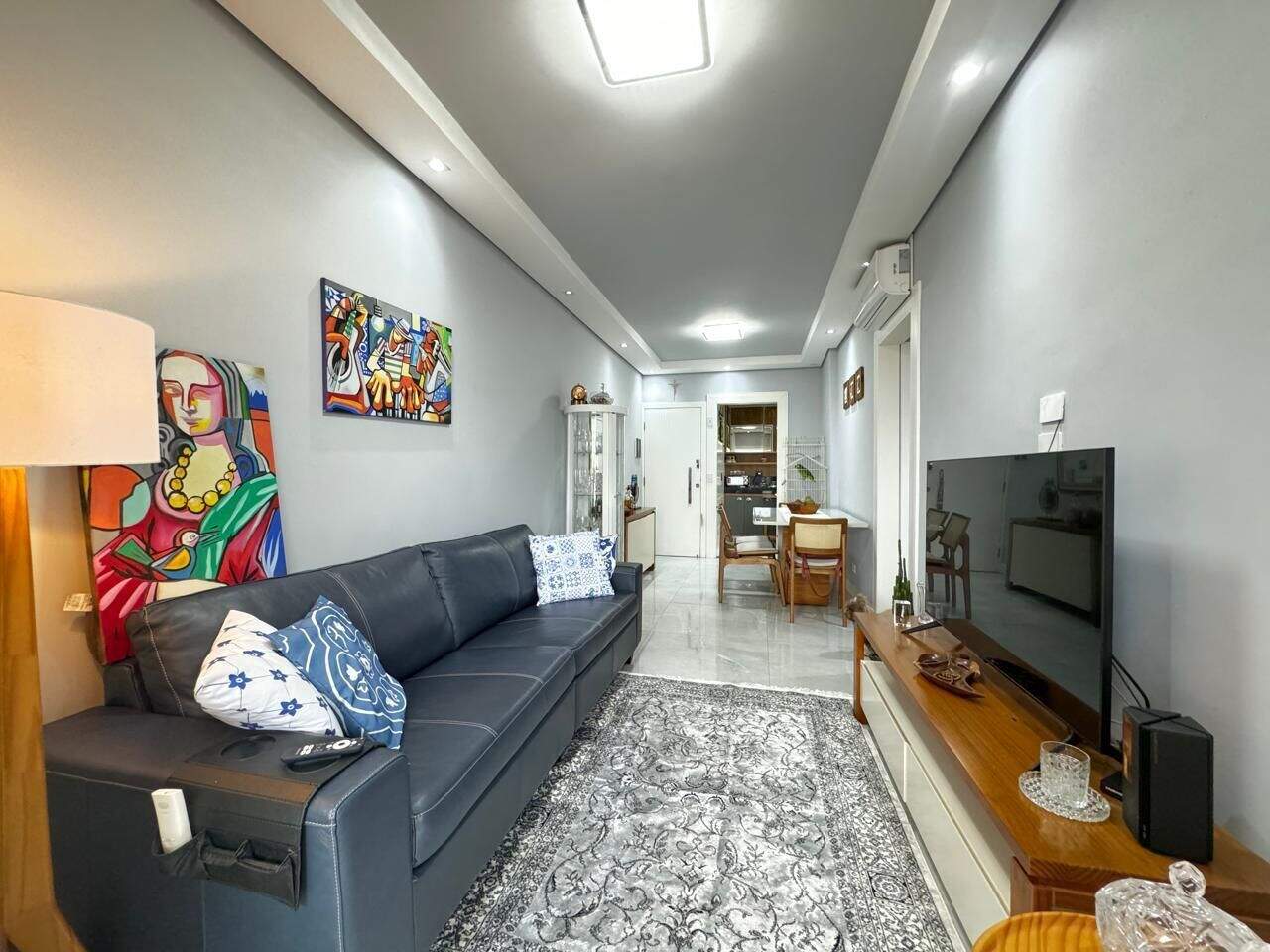 Apartamento à venda no Canto do Forte: 