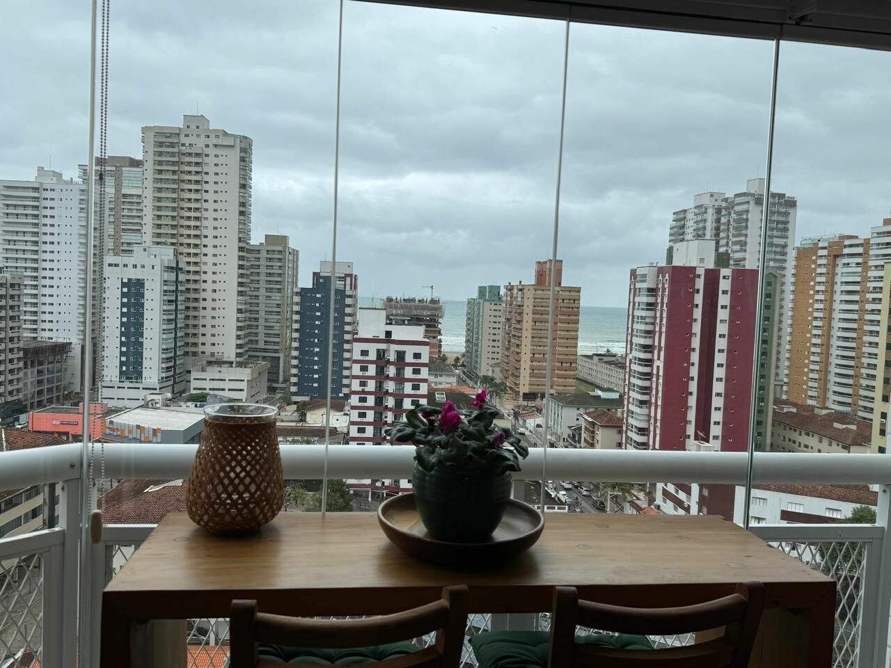 Apartamento à venda no Canto do Forte: 