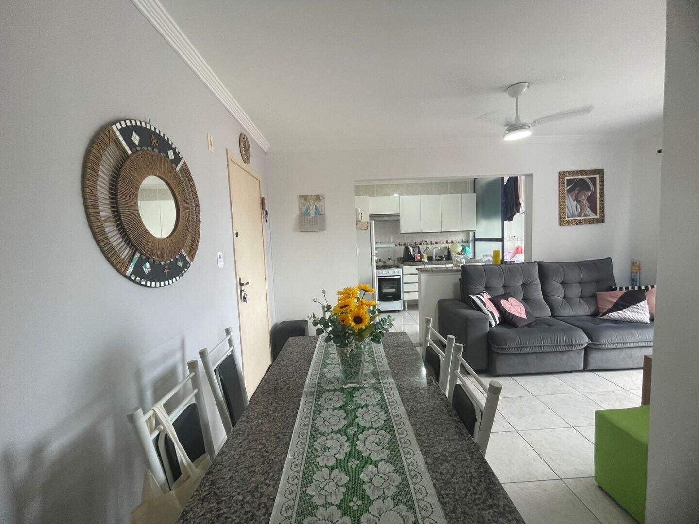Apartamento à venda no Tupi: 