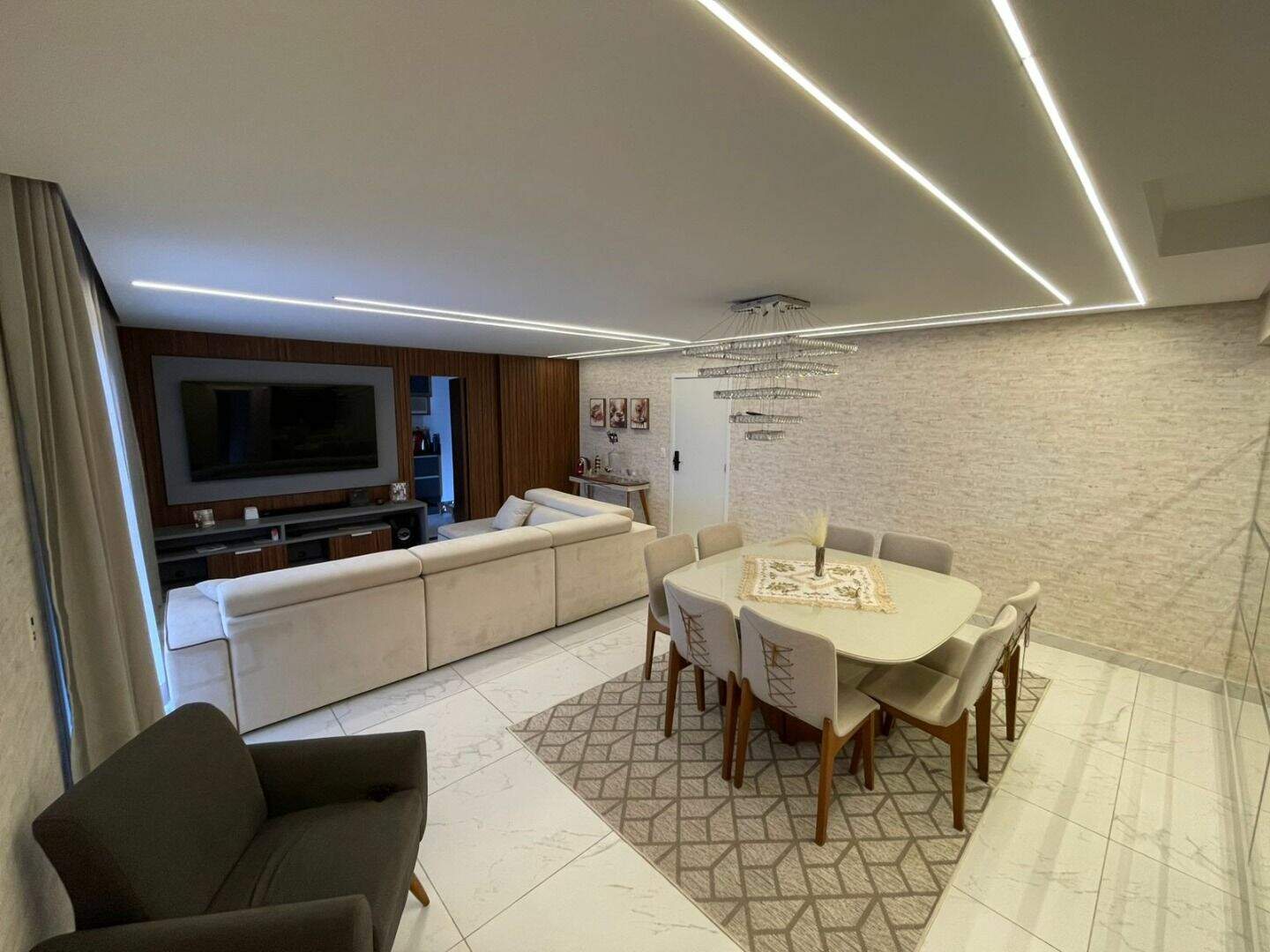 Apartamento à venda no Aviação: 