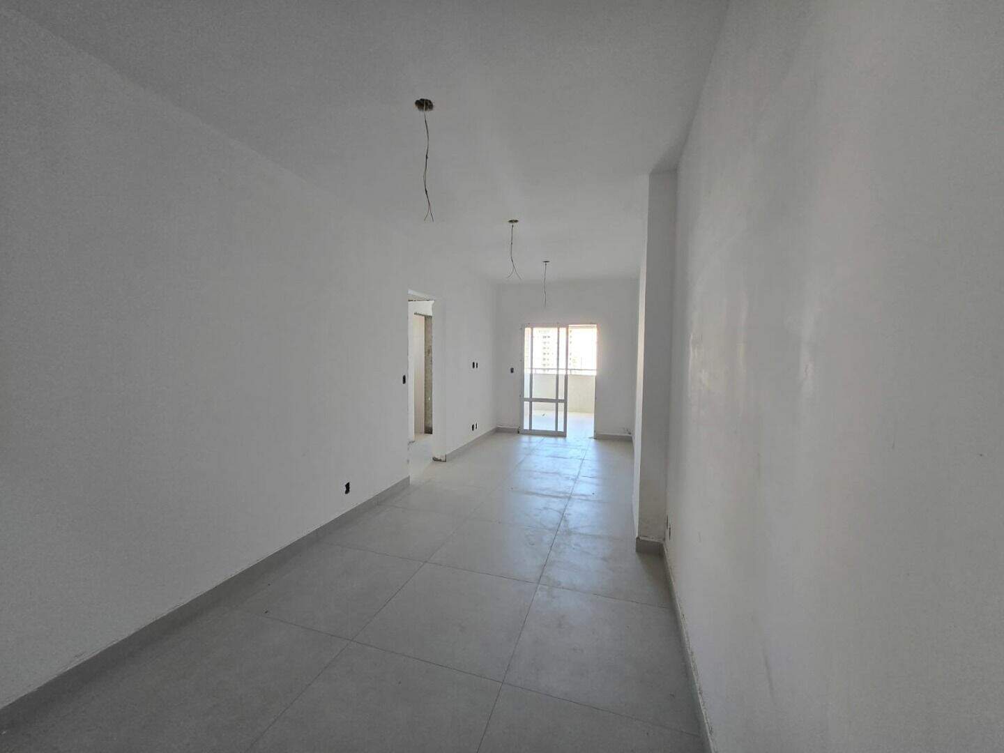 Apartamento à venda no Canto do Forte: 