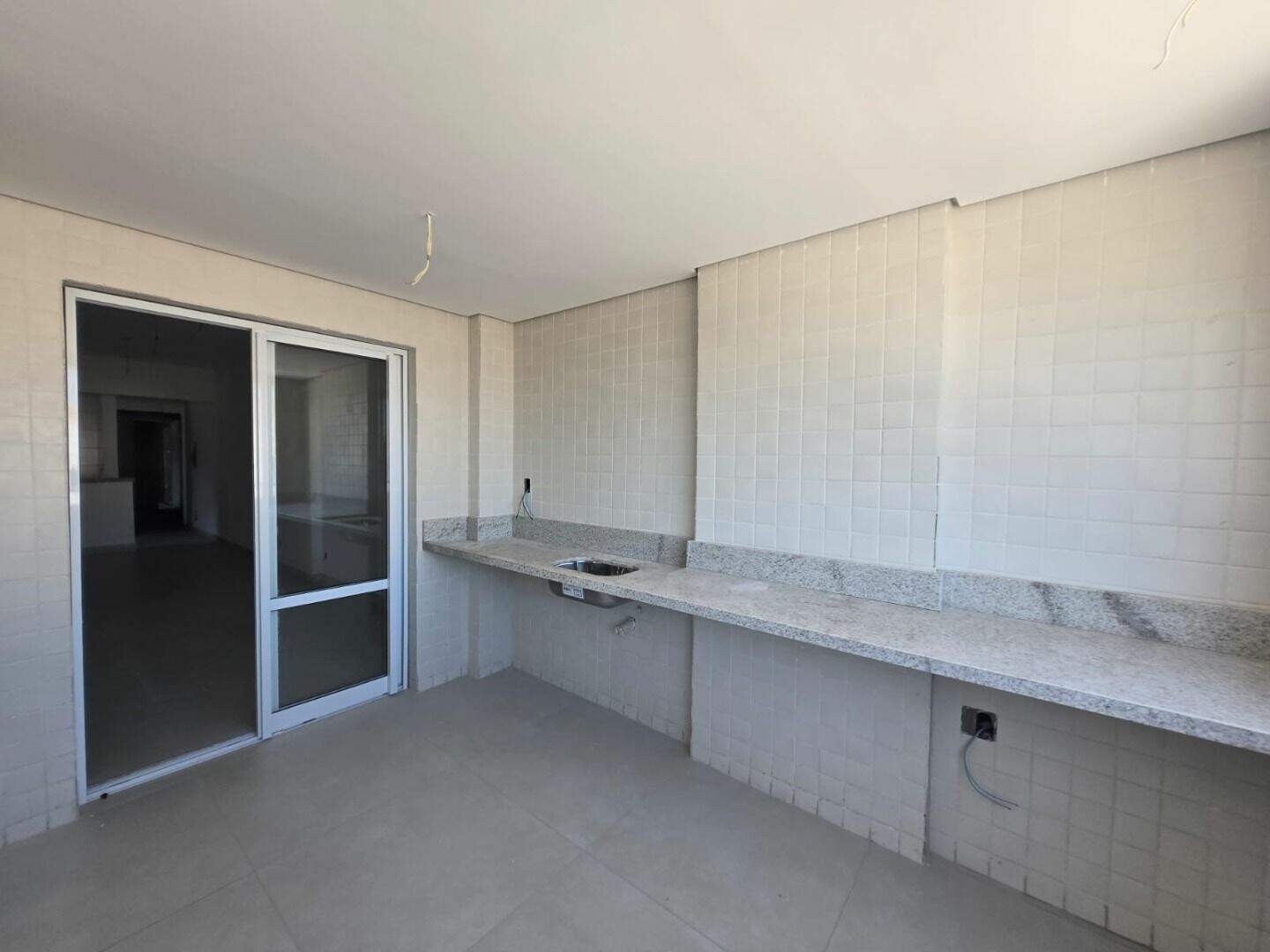 Apartamento à venda no Canto do Forte: 