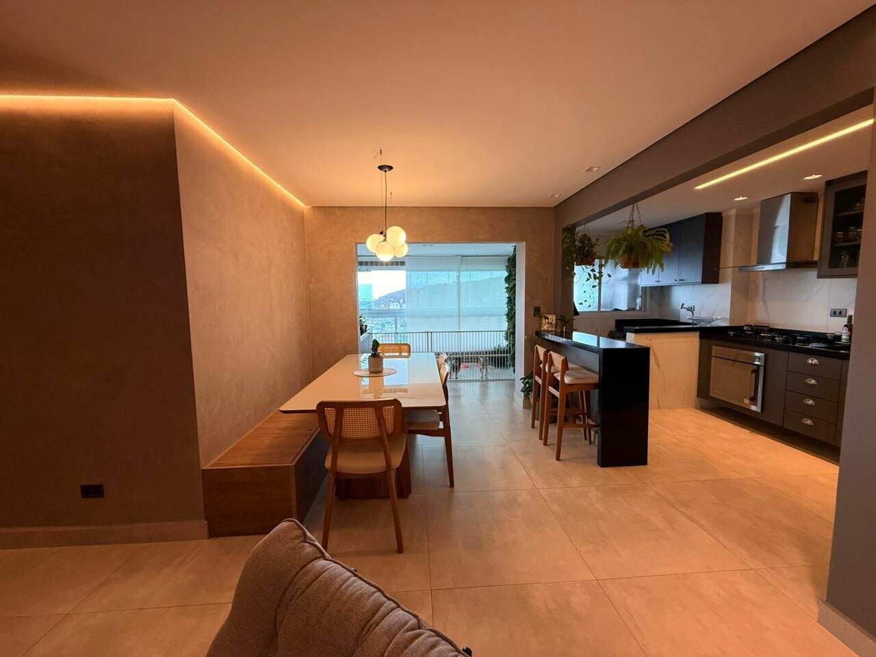 Apartamento à venda no Canto do Forte: 