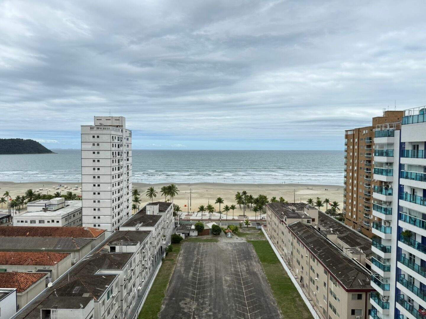 Apartamento à venda no Canto do Forte: 