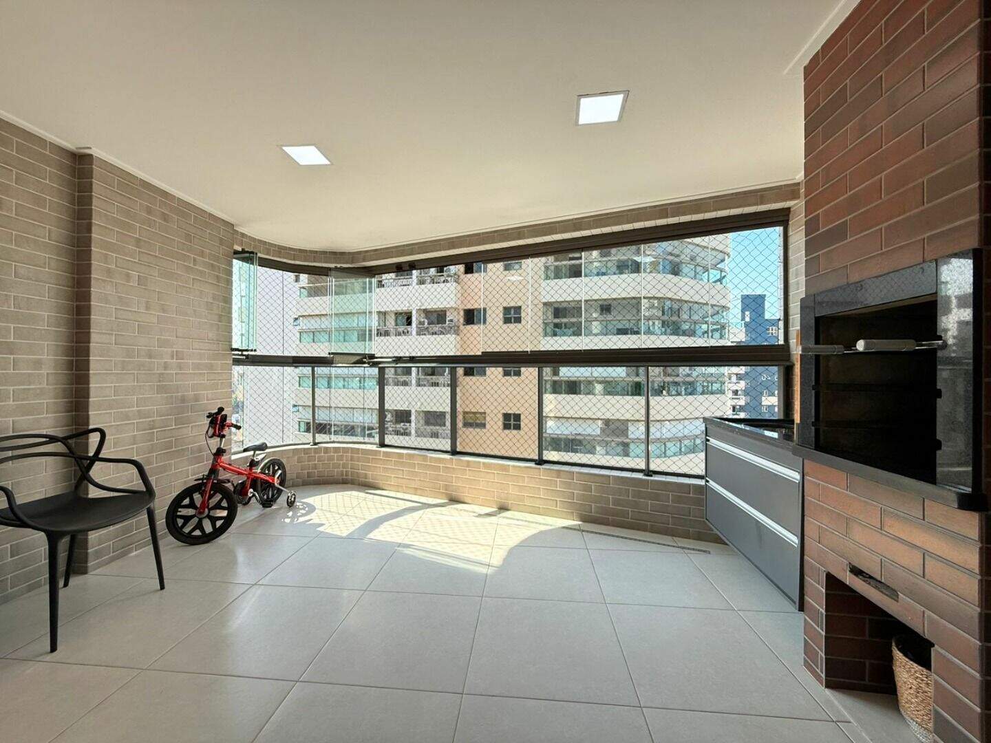 Apartamento à venda no Canto do Forte: 