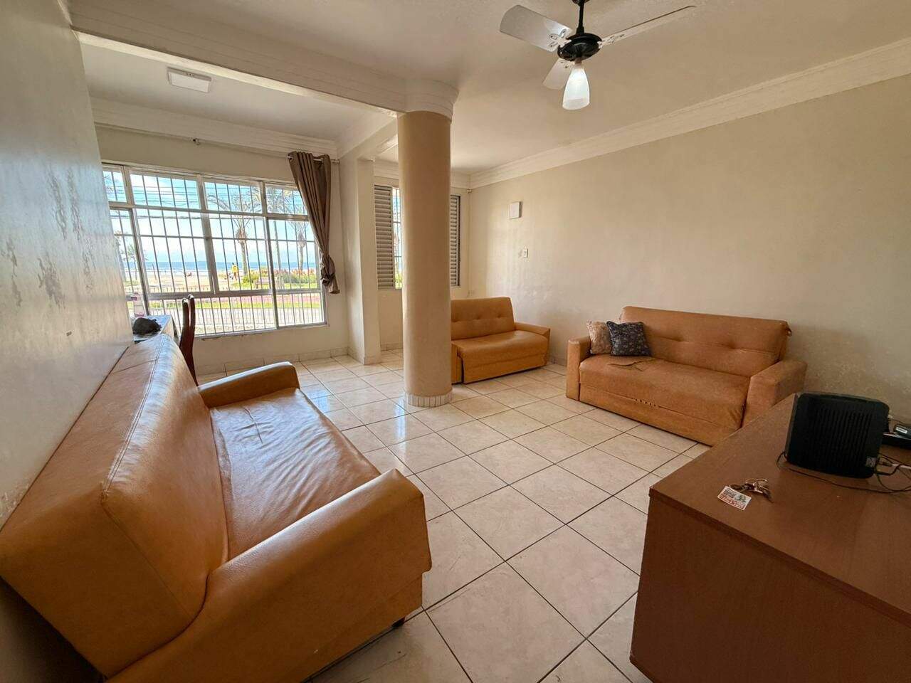 Apartamento à venda no Ocian: 
