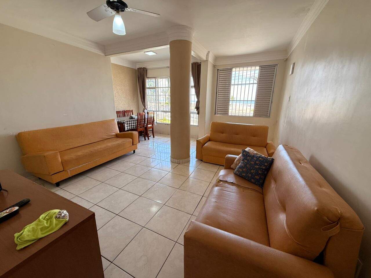 Apartamento à venda no Ocian: 
