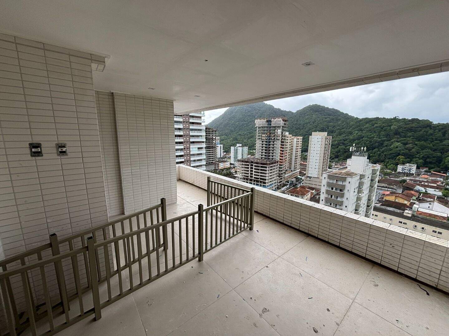 Apartamento à venda no Canto do Forte: 