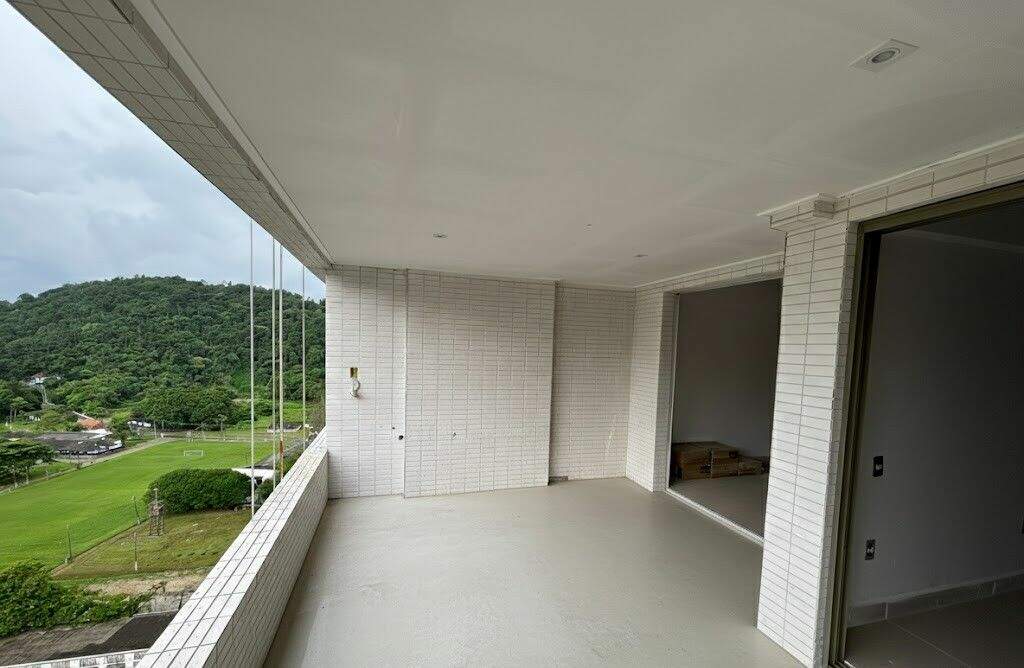Apartamento à venda no Canto do Forte: 