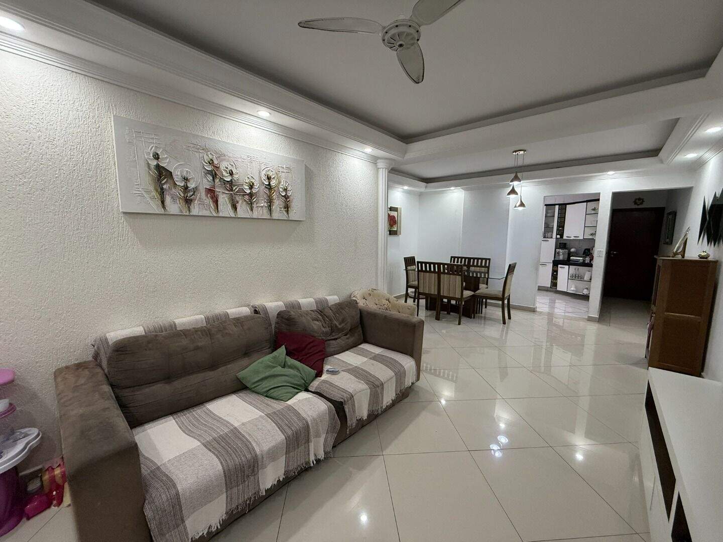 Apartamento à venda no Tupi: 