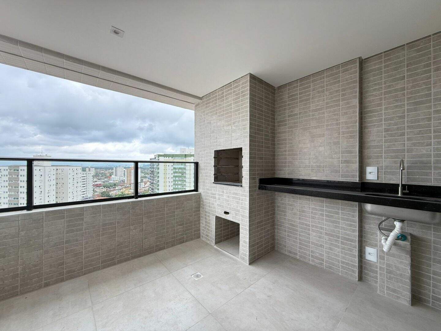 Apartamento à venda no Guilhermina: 