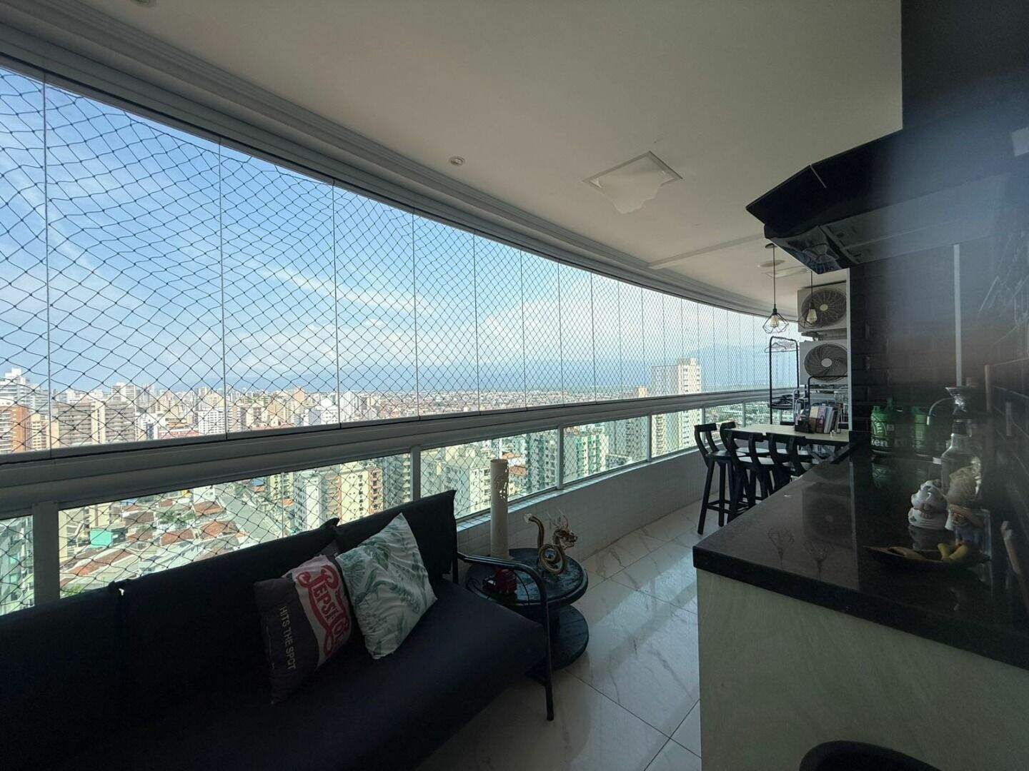 Apartamento à venda no Tupi: 
