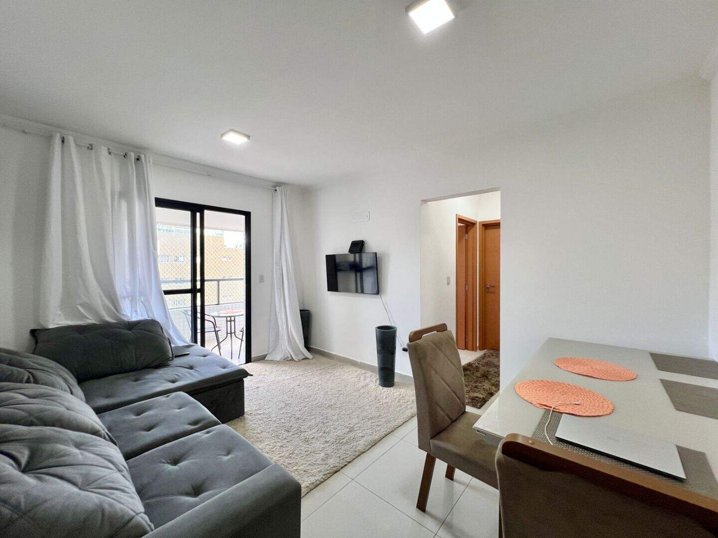 Apartamento à venda no Canto do Forte: 