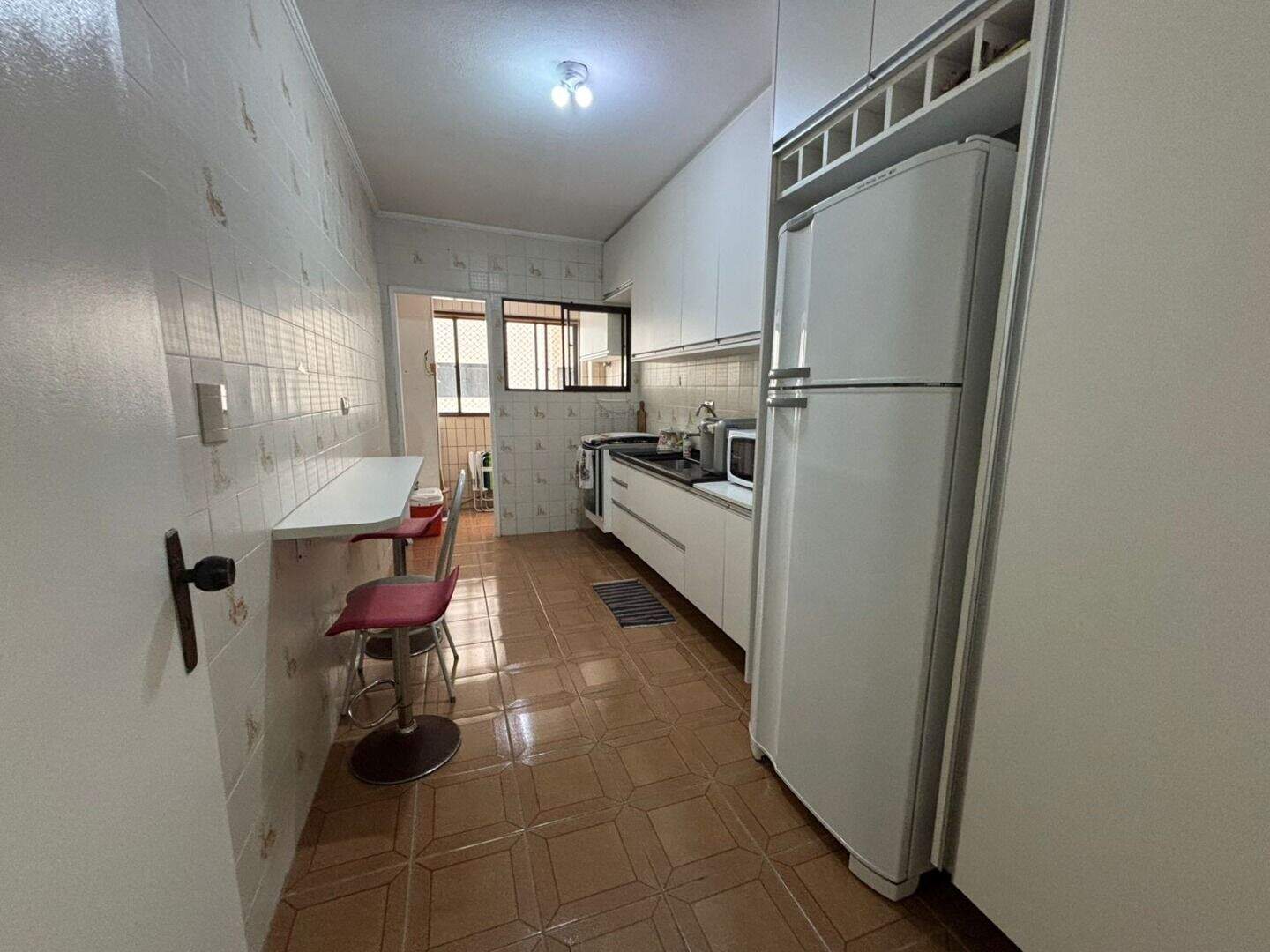 Apartamento à venda no Tupi: 