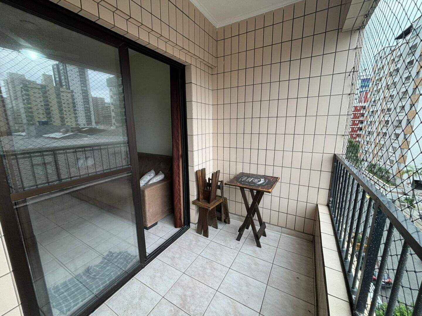 Apartamento à venda no Tupi: 