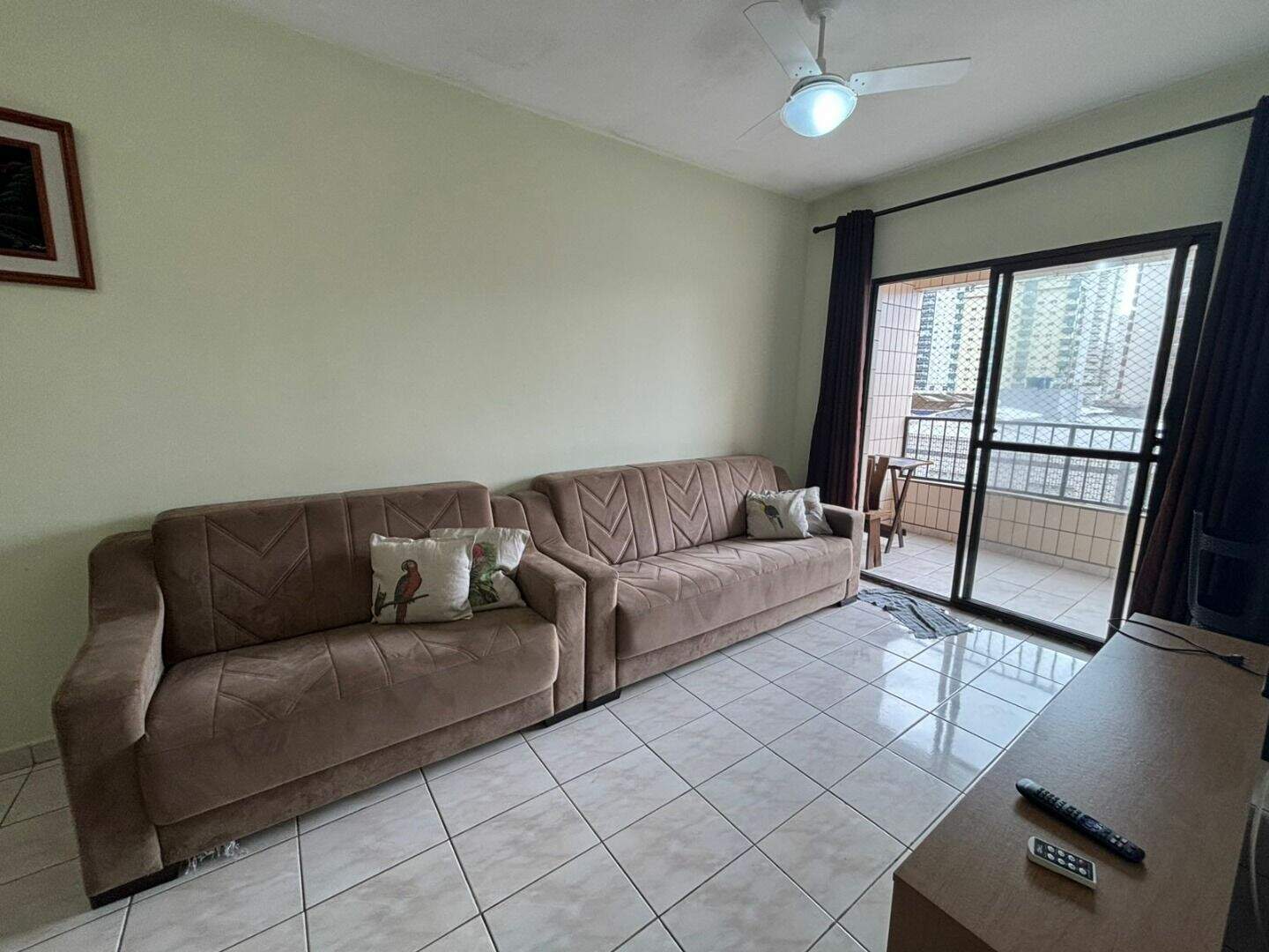 Apartamento à venda no Tupi: 