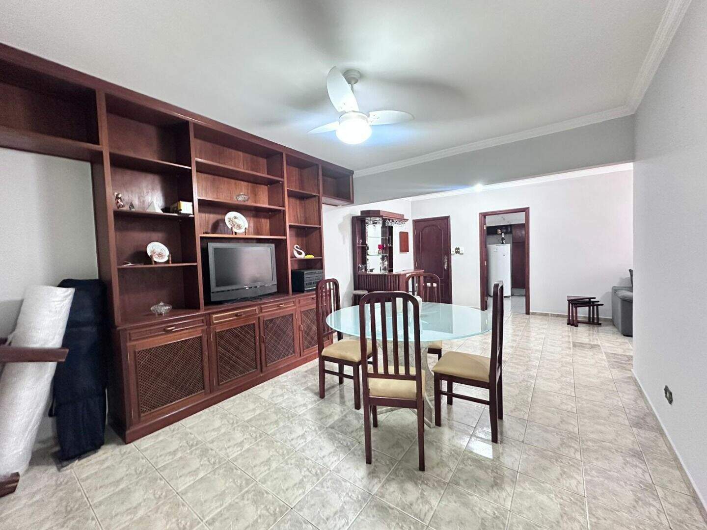 Apartamento à venda no Canto do Forte: 