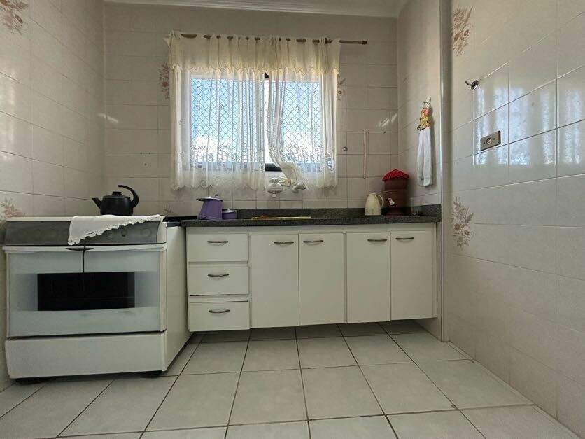 Apartamento à venda no Tupi: 