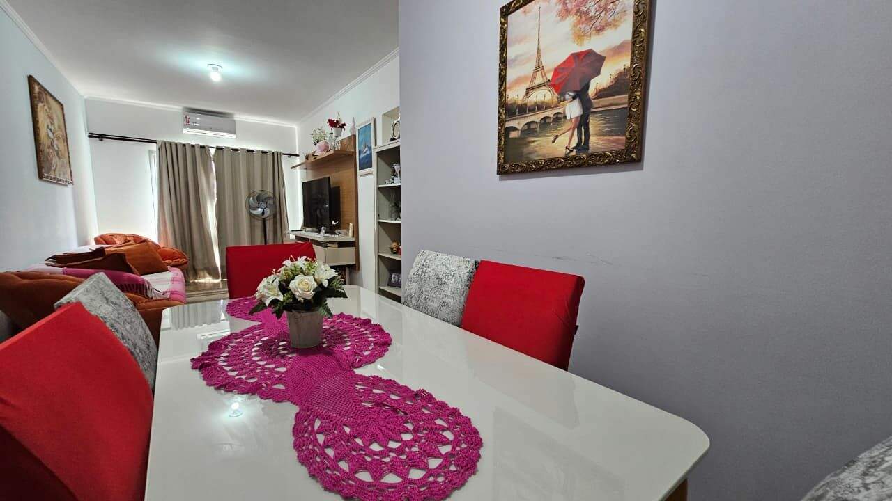 Apartamento à venda no Canto do Forte: 