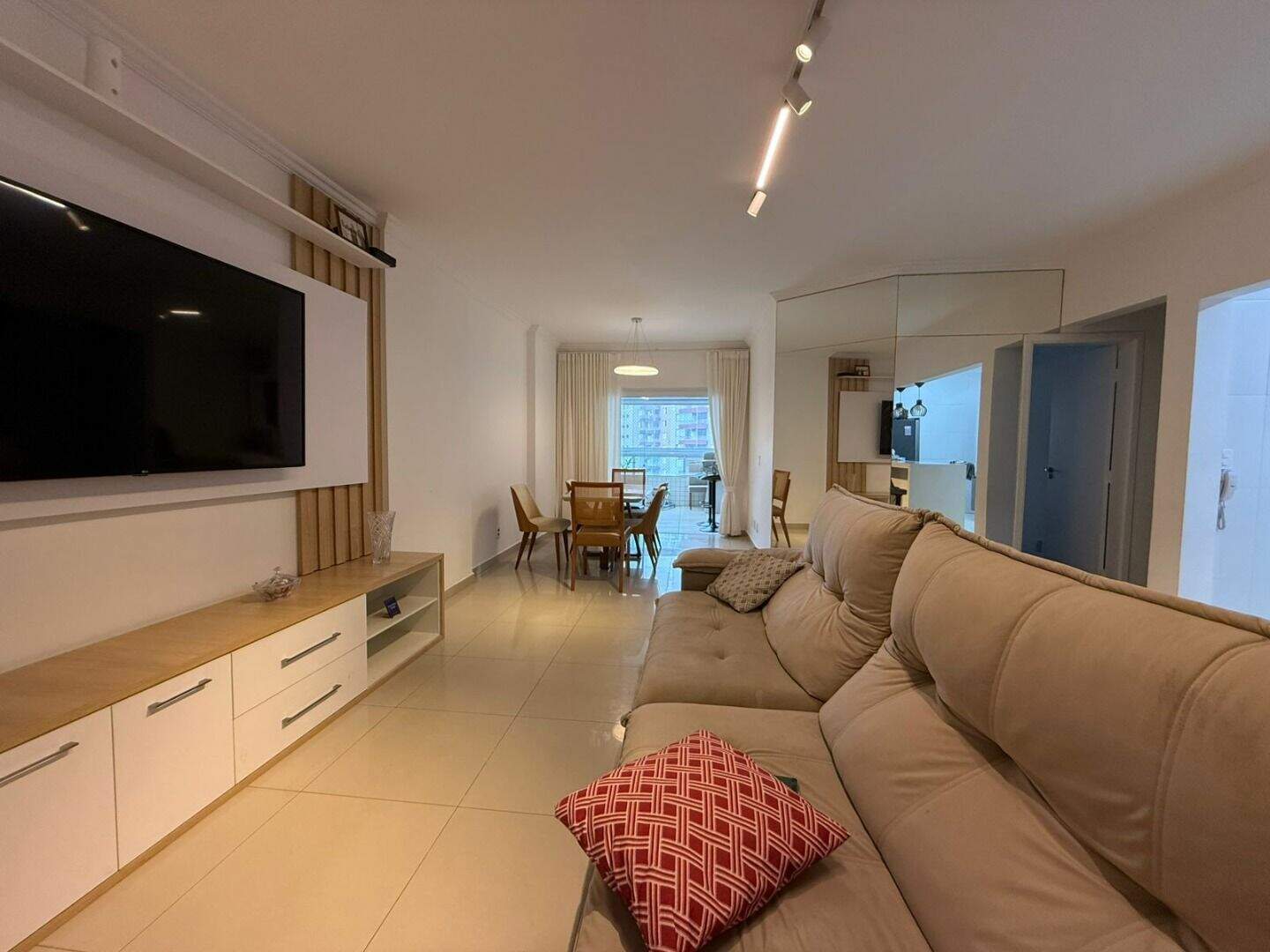Apartamento à venda no Guilhermina: 