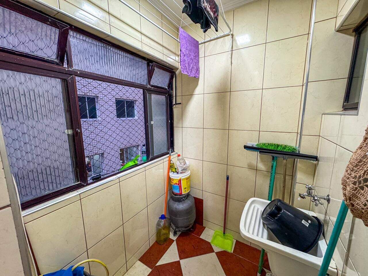 Apartamento à venda no Tupi: 