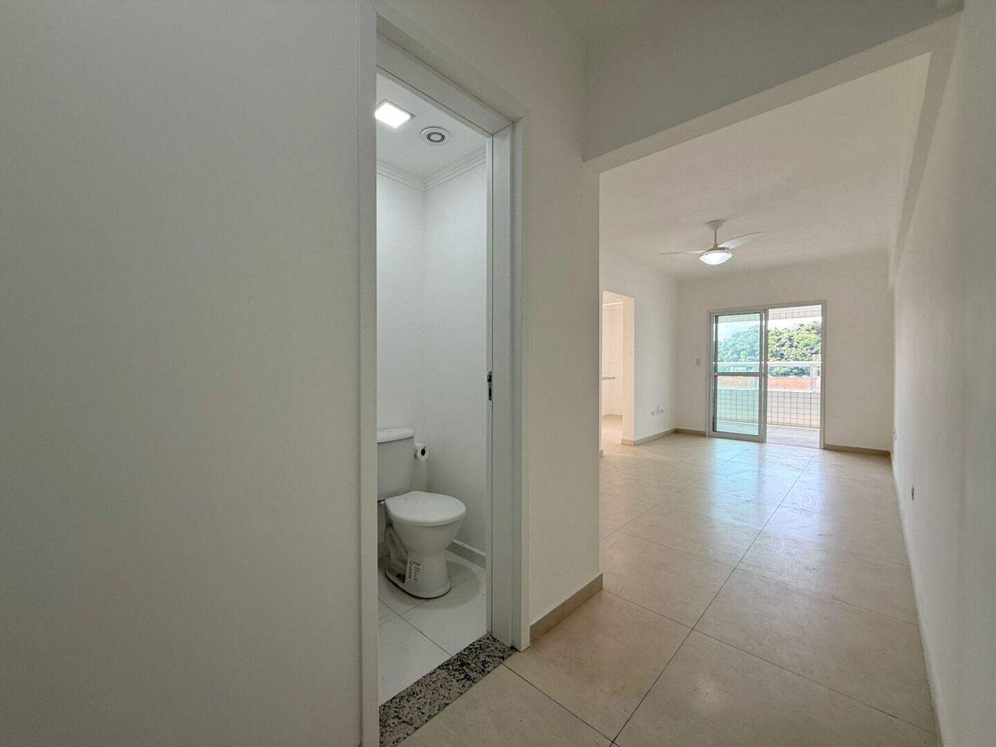 Apartamento à venda no Canto do Forte: 