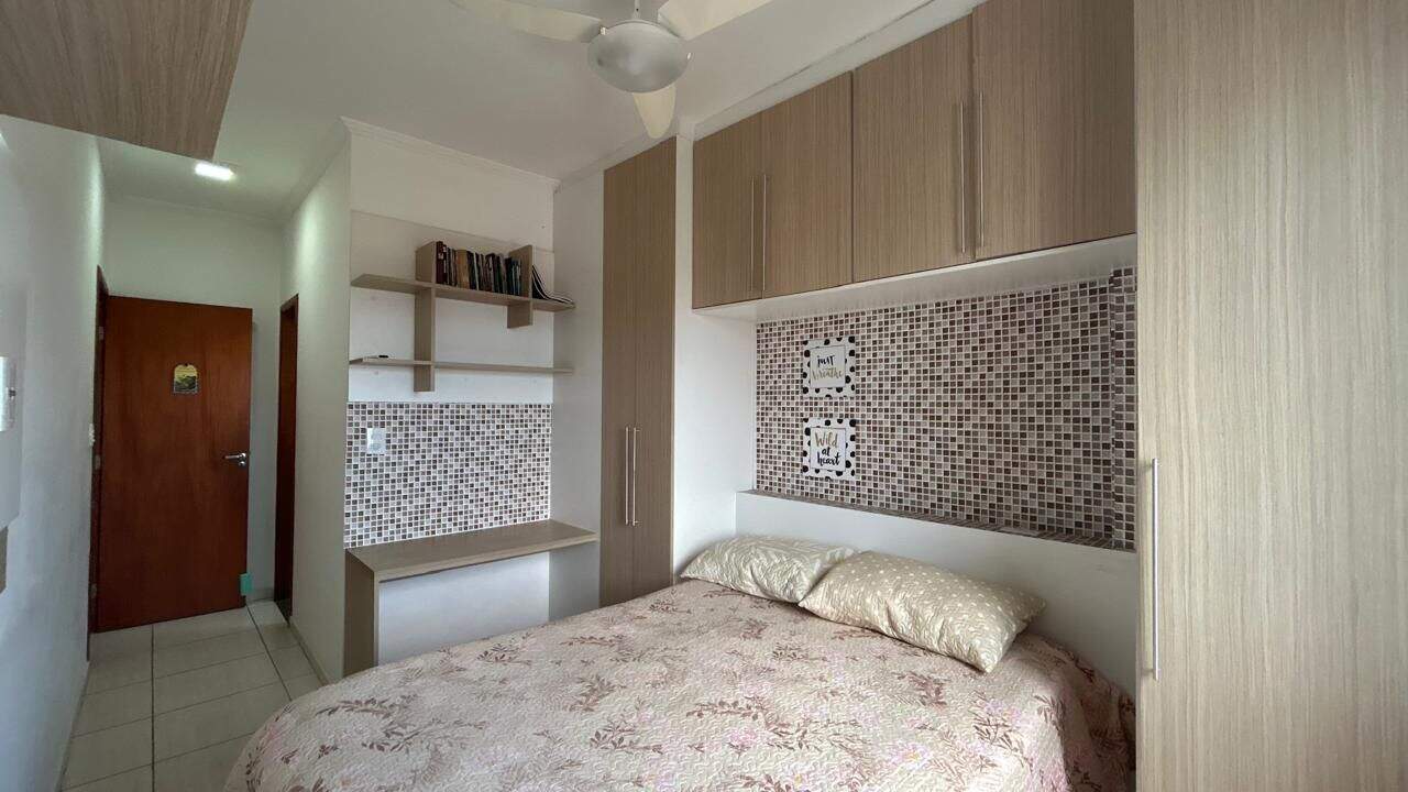 Apartamento à venda no Tupi: 