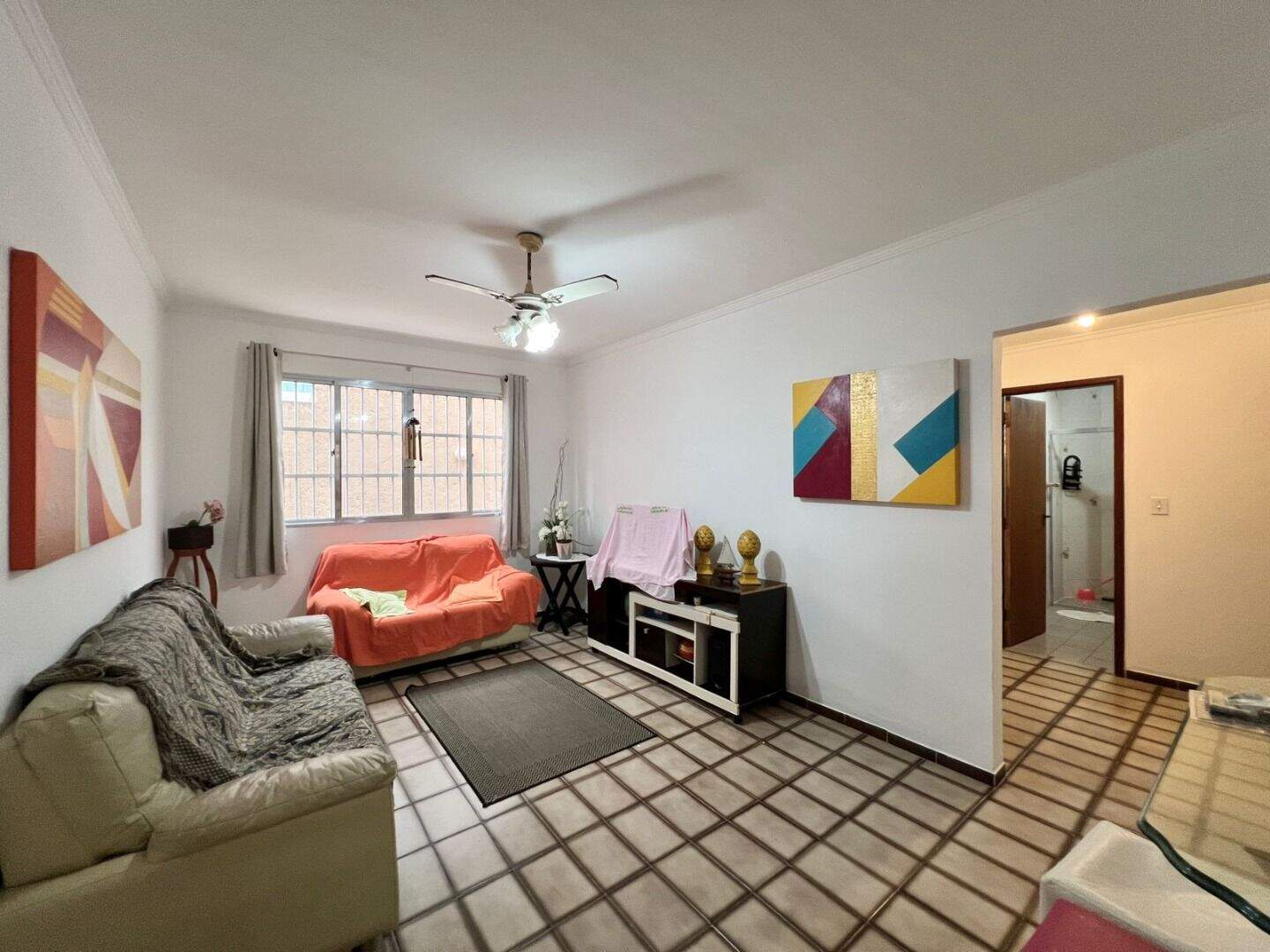 Apartamento à venda no Tupi: 