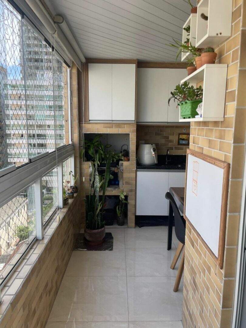 Apartamento à venda no Guilhermina: 