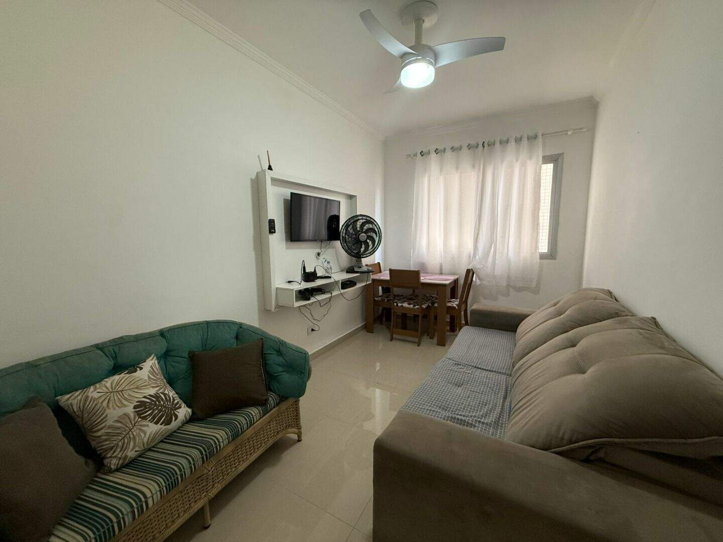 Apartamento à venda no Canto do Forte: 