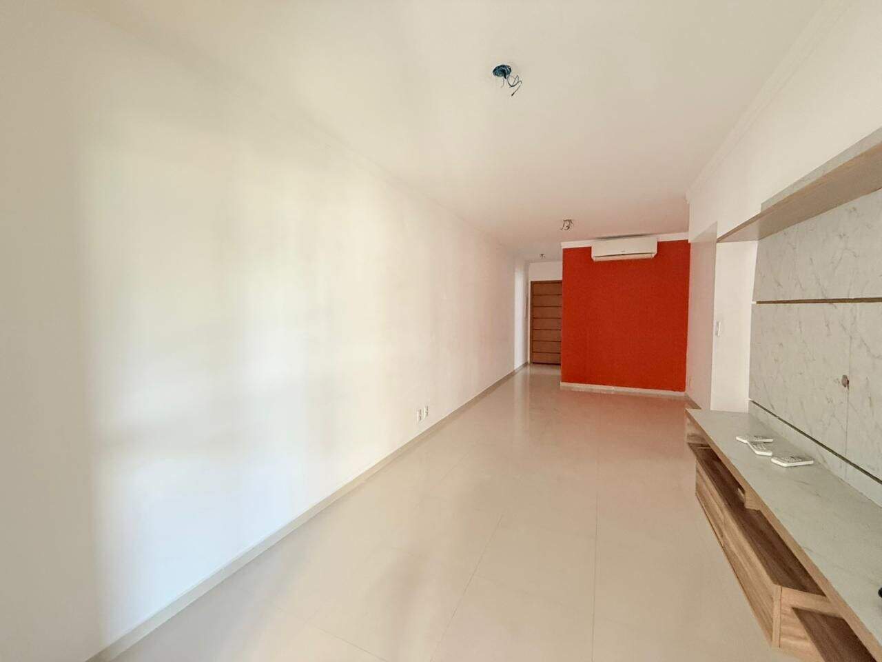 Apartamento à venda no Canto do Forte: 