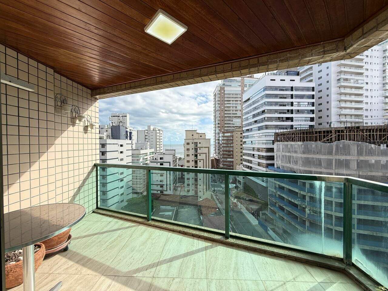 Apartamento à venda no Canto do Forte: 
