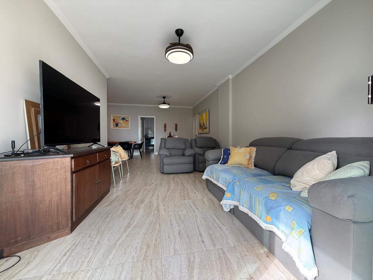 Apartamento à venda no Canto do Forte: 