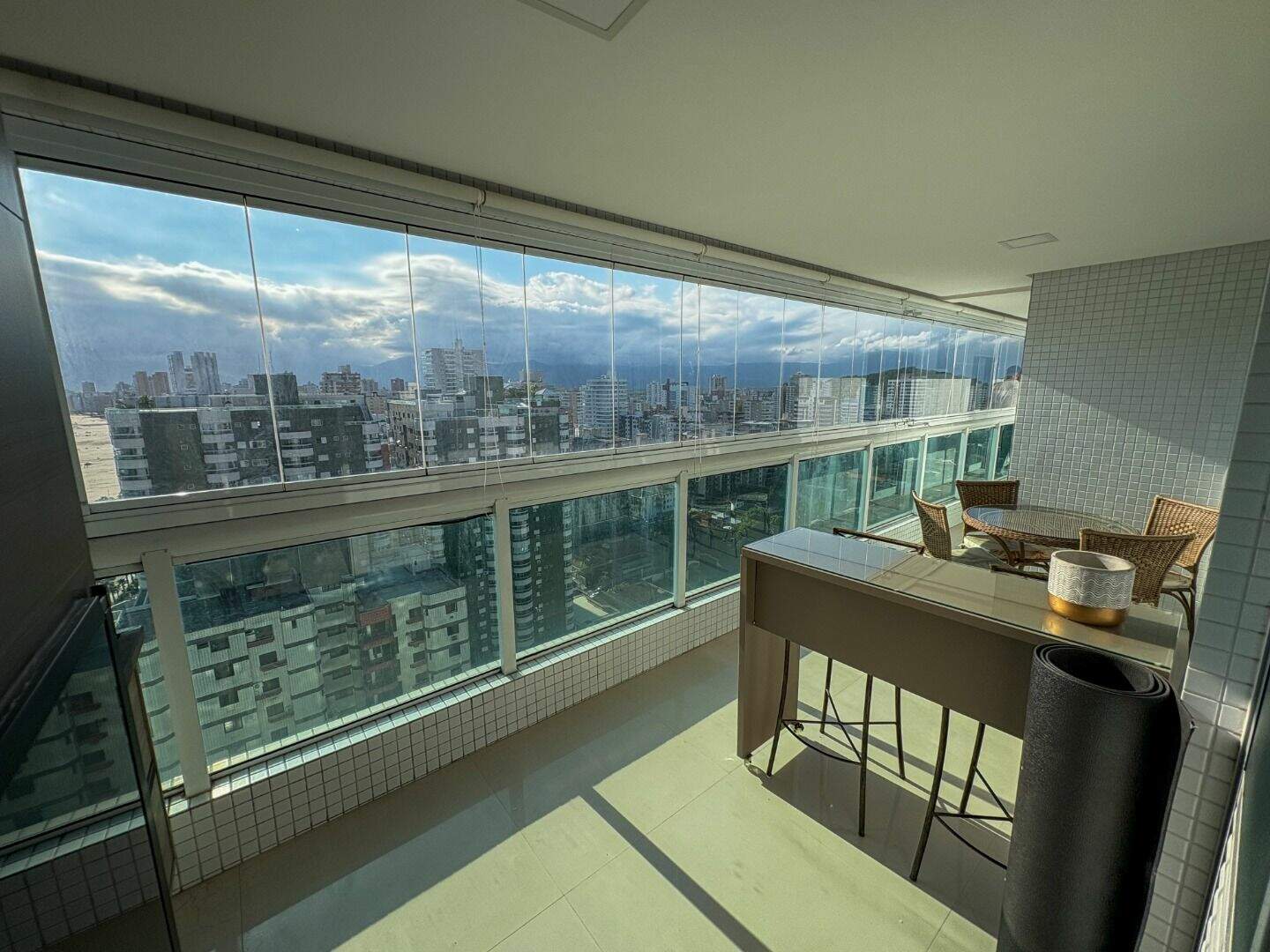 Apartamento à venda no Canto do Forte: 