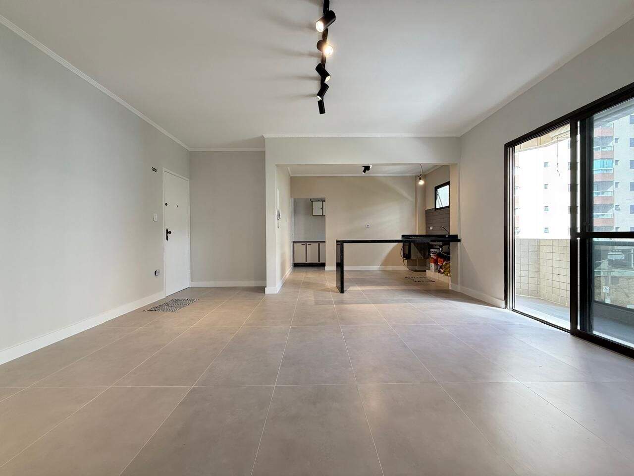 Apartamento à venda no Canto do Forte: 