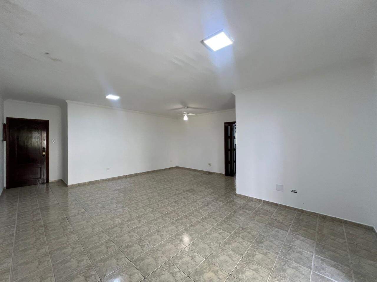 Apartamento à venda no Canto do Forte: 