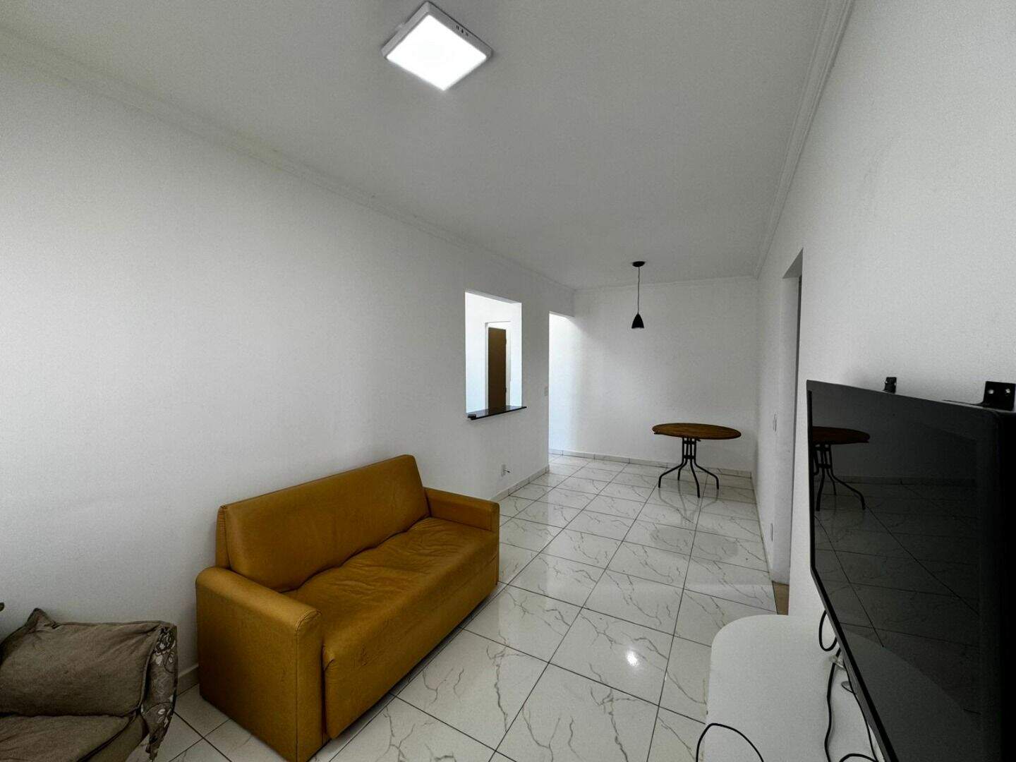 Apartamento à venda no Mirim: 