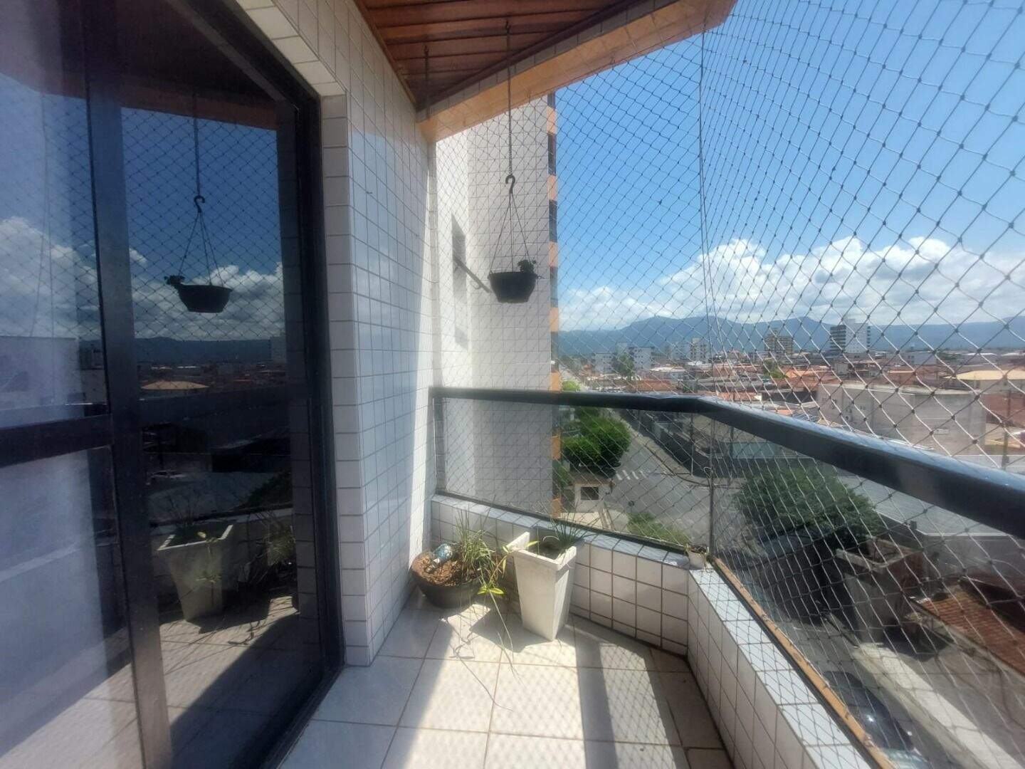 Apartamento à venda no Ocian: 